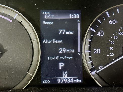 Used 2016 Lexus RX 450h AWD w/ Luxury Package image 18
