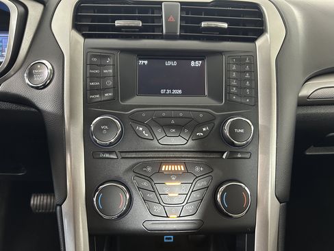 Used 2018 Ford Fusion S FWD image 18