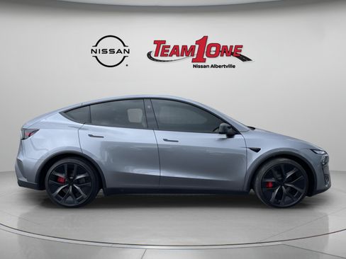 Used 2026 Tesla Model Y Performance AWD/4WD image 11