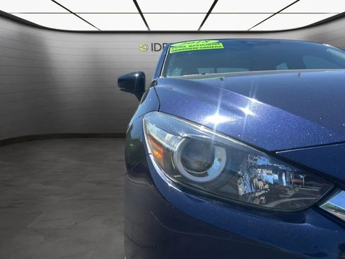 Used 2018 MAZDA MAZDA3 Sport FWD image 33