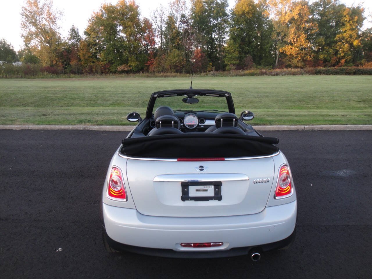 Used 2015 MINI Cooper Convertible FWD image 15