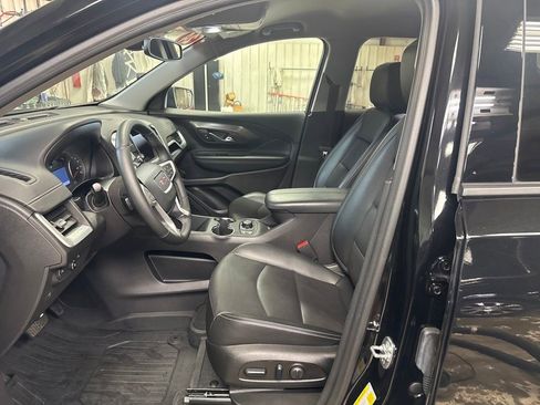 Certified 2024 GMC Terrain SLT w/ LPO, Floor Liner Package AWD/4WD image 14