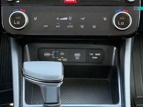New 2026 Hyundai Tucson SEL FWD image 23