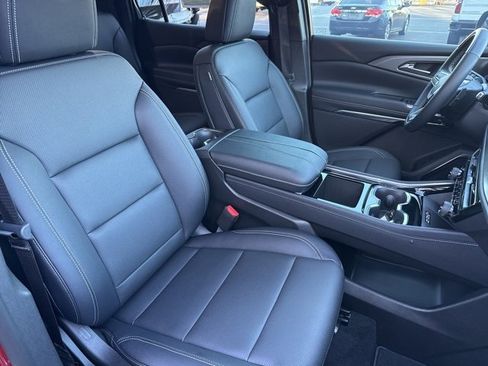 Used 2026 Chevrolet Traverse LT w/ Enhanced Driving Package image 29