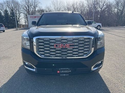 Used 2018 GMC Yukon XL Denali w/ Denali Ultimate Package image 4