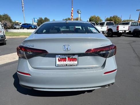 Used 2025 Honda Civic Sport image 5