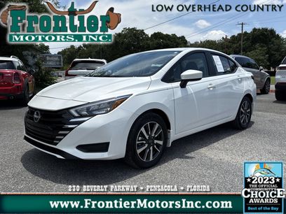 Used 2025 Nissan Versa SV w/ Trunk Package