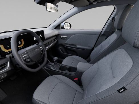 New 2026 Kia K4 FWD image 17