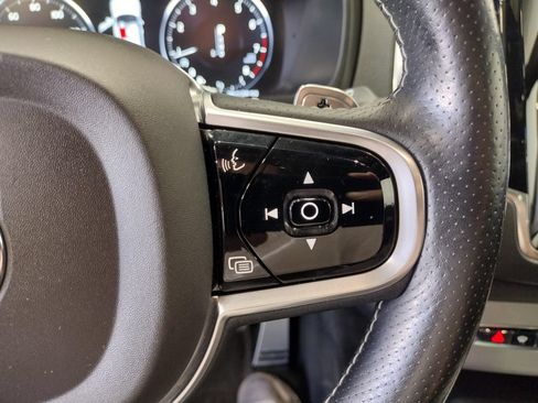 Used 2016 Volvo XC90 T6 R-Design w/ Vision Package AWD/4WD image 31