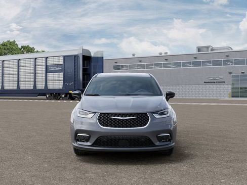 New 2025 Chrysler Pacifica Select image 6