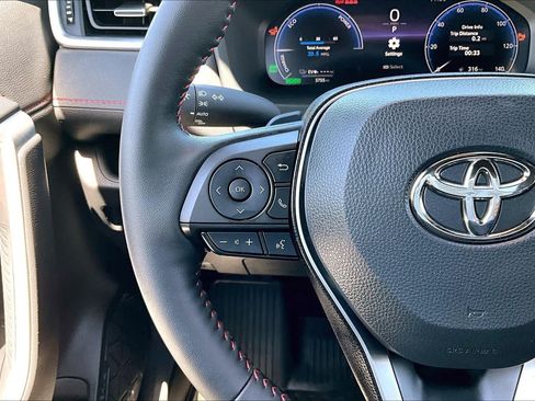 Certified 2025 Toyota RAV4 XSE AWD/4WD image 23