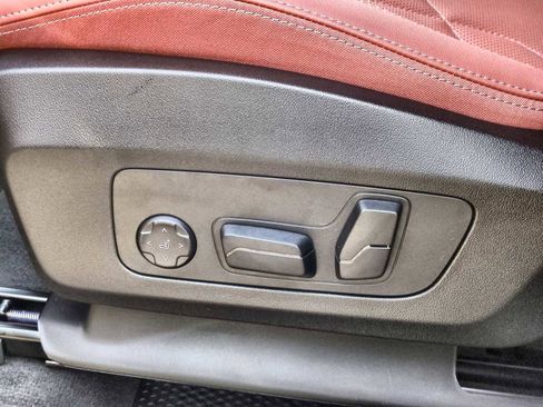 New 2026 BMW X1 xDrive28i w/ Technology Package image 17