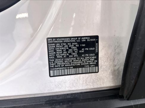 Used 2023 Volkswagen ID.4 Pro S Plus RWD image 22