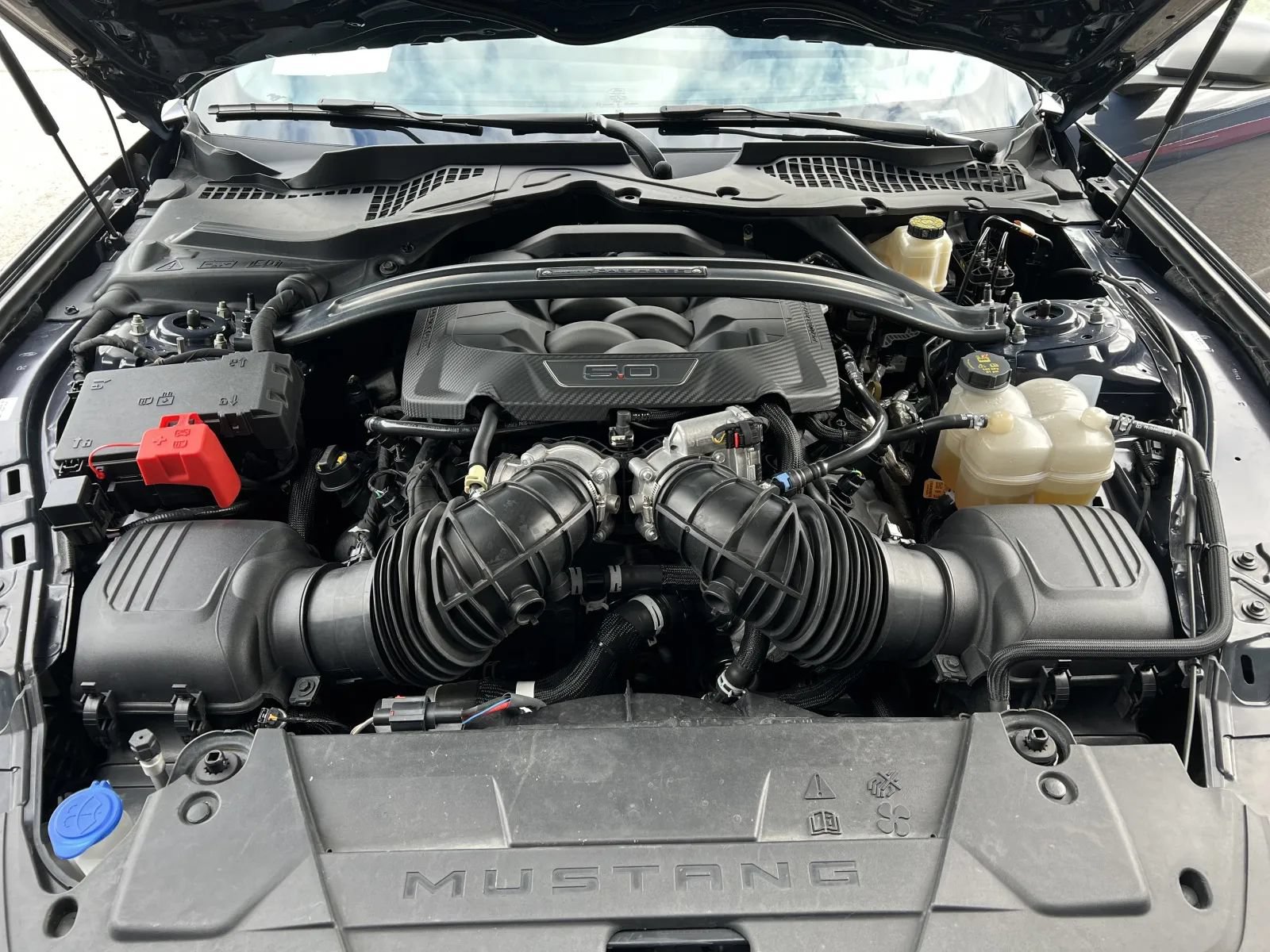 Used 2025 Ford Mustang Dark Horse RWD image 41