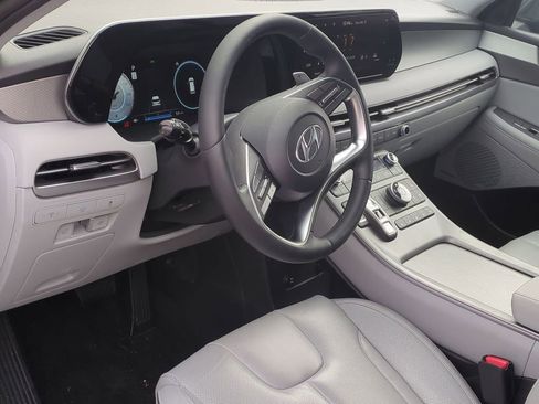 Used 2023 Hyundai Palisade SEL w/ Premium Package image 13