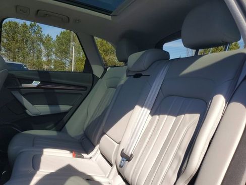 Used 2018 Audi Q5 2.0T Premium Plus image 10