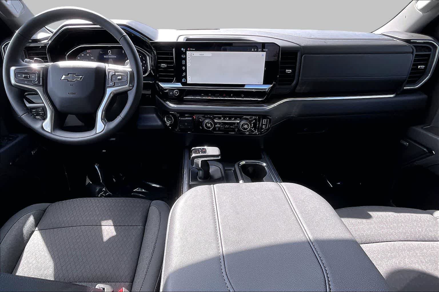 Used 2026 Chevrolet Silverado 1500 LT Trail Boss w/ Convenience Package II AWD/4WD image 29