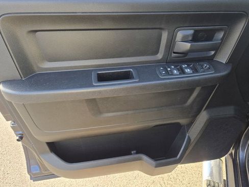 Used 2013 RAM 1500 Express image 20
