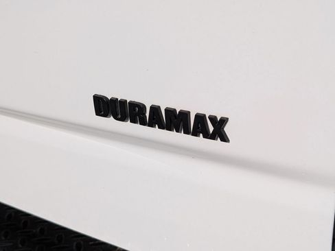 Used 2021 Chevrolet Silverado 1500 LT w/ Texas Edition Plus AWD/4WD image 31