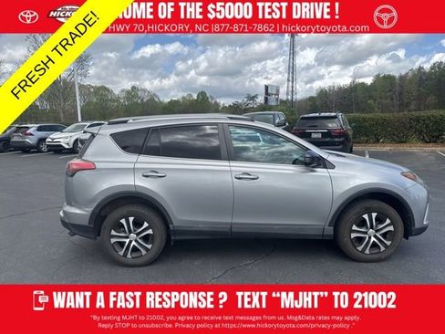 Used 2018 Toyota RAV4 LE image 6