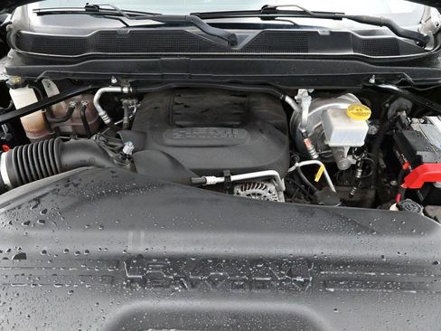 Used 2020 RAM 2500 Power Wagon AWD/4WD image 36
