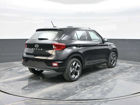 New 2026 Hyundai Venue SEL image 7