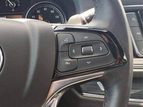 Used 2023 Buick Enclave Essence w/ Experience Buick Package AWD/4WD image 16