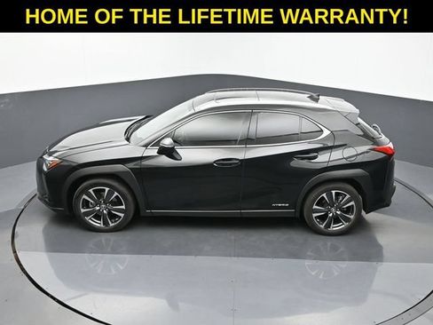 Used 2019 Lexus UX 250h w/ Premium Package AWD/4WD image 44