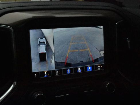 Certified 2022 Chevrolet Silverado 3500 High Country w/ Z71 Off-Road Package image 20