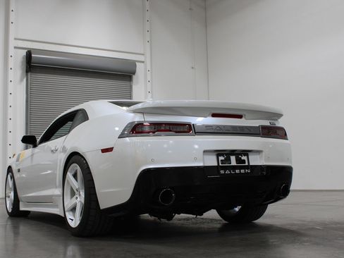 Used 2014 Chevrolet Camaro SS w/ RS Package RWD image 20