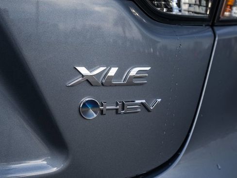 New 2026 Toyota Corolla XLE image 10