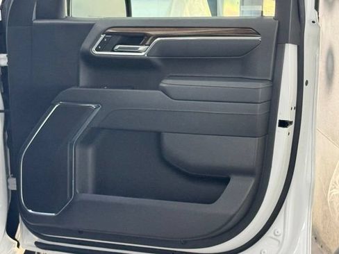 Certified 2023 Chevrolet Silverado 1500 LT AWD/4WD image 24