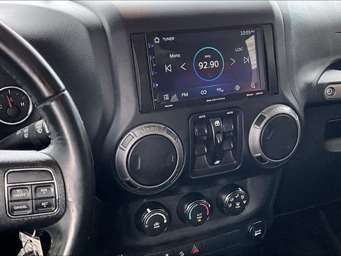 Used 2017 Jeep Wrangler Unlimited Sport w/ Quick Order Package 24S image 7