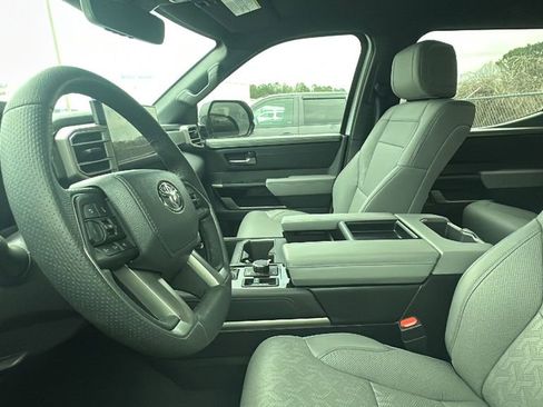 Used 2025 Toyota Tundra Limited w/ TRD Off-Road Package image 3