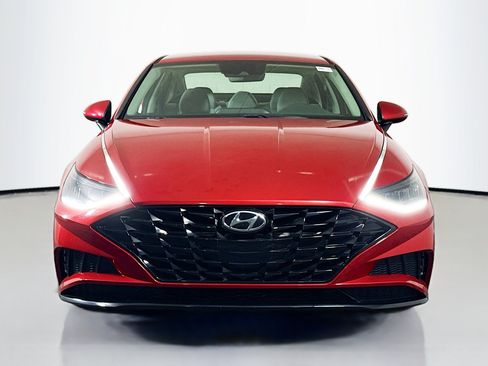 Used 2021 Hyundai Sonata SEL w/ Preferred Accessory Package FWD image 2