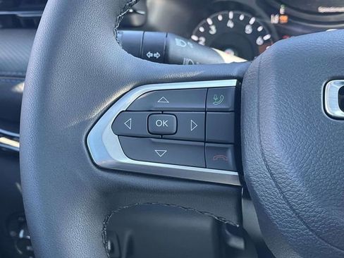 New 2026 Jeep Compass Latitude image 20