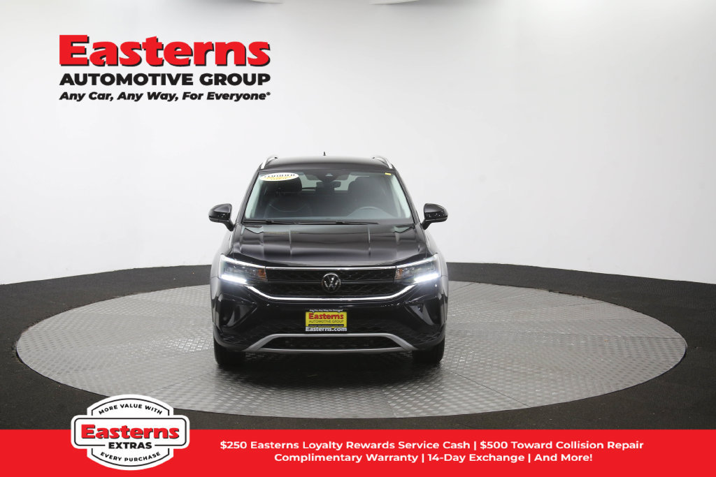 Used 2024 Volkswagen Taos SE FWD image 52