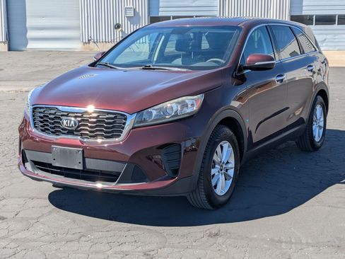Used 2020 Kia Sorento FWD V6 image 10