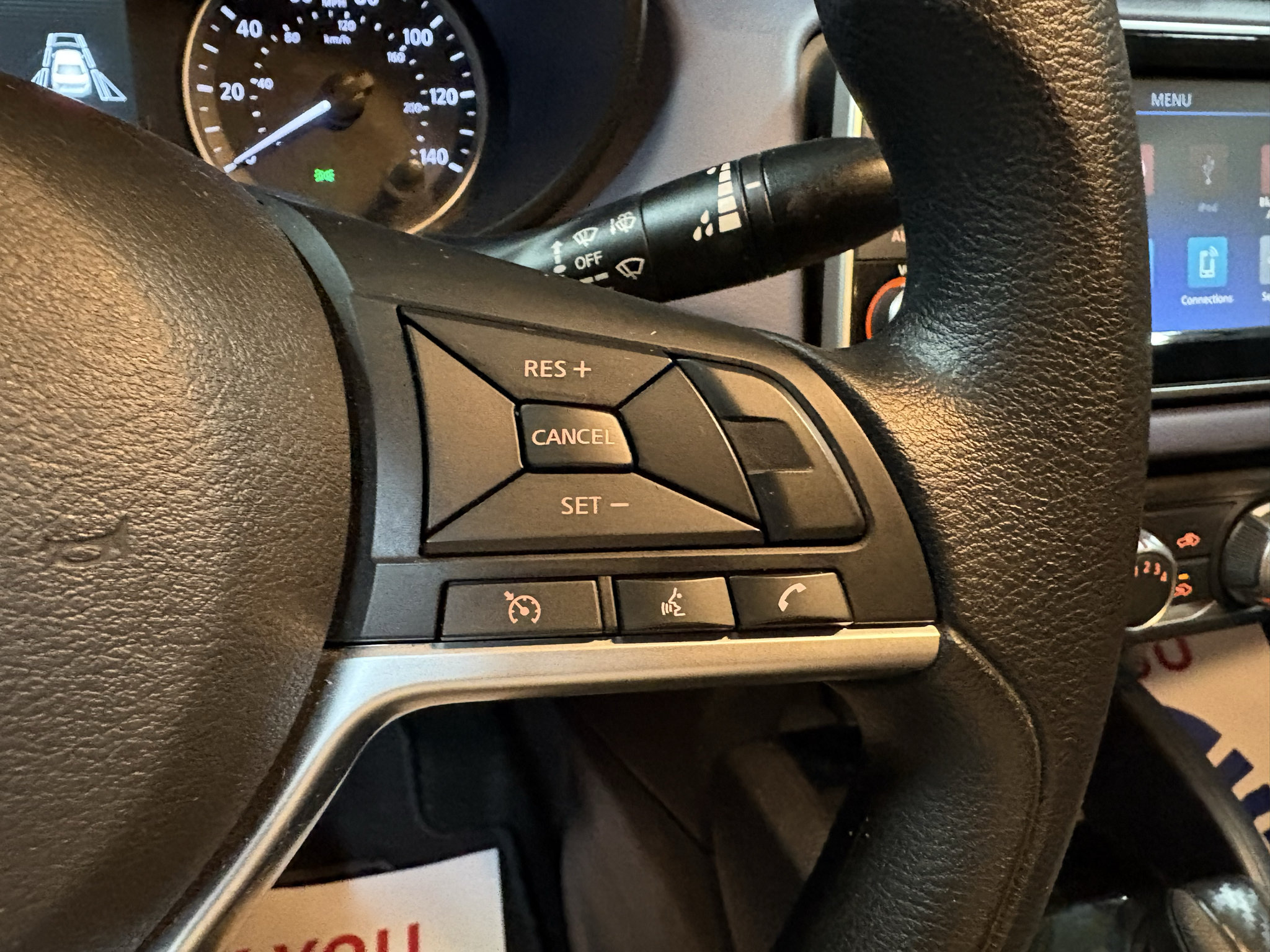 Used 2023 Nissan Versa SV FWD image 16