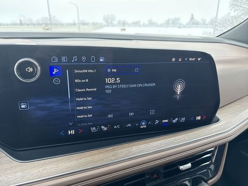 Certified 2025 Chevrolet Tahoe High Country image 18