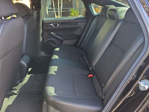 Used 2024 Honda Civic Sport image 17