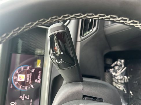 New 2026 Volkswagen Tiguan SE AWD/4WD image 17
