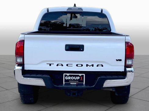 Used 2023 Toyota Tacoma SR5 RWD image 5