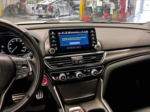 Used 2022 Honda Accord Sport image 5