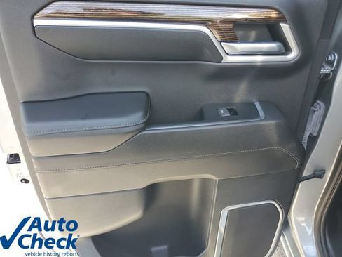 Used 2023 GMC Sierra 1500 Elevation AWD/4WD image 13