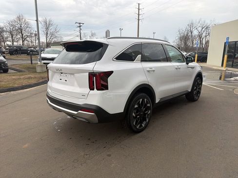 New 2026 Kia Sorento EX AWD/4WD image 6
