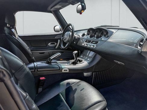 Used 2002 BMW Z8 image 27