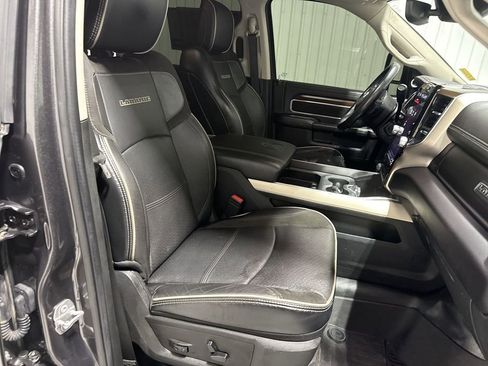 Used 2023 RAM 4500 Laramie AWD/4WD image 29