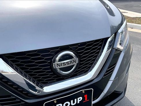 Used 2020 Nissan Rogue Sport SV image 30