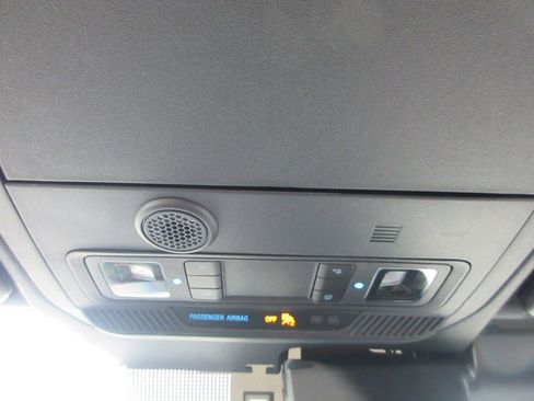 Used 2025 Ford Bronco 2-Door image 27